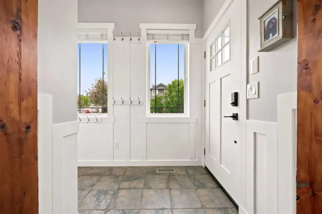 53 Covebrook Close NE Calgary AB T3K 6J5