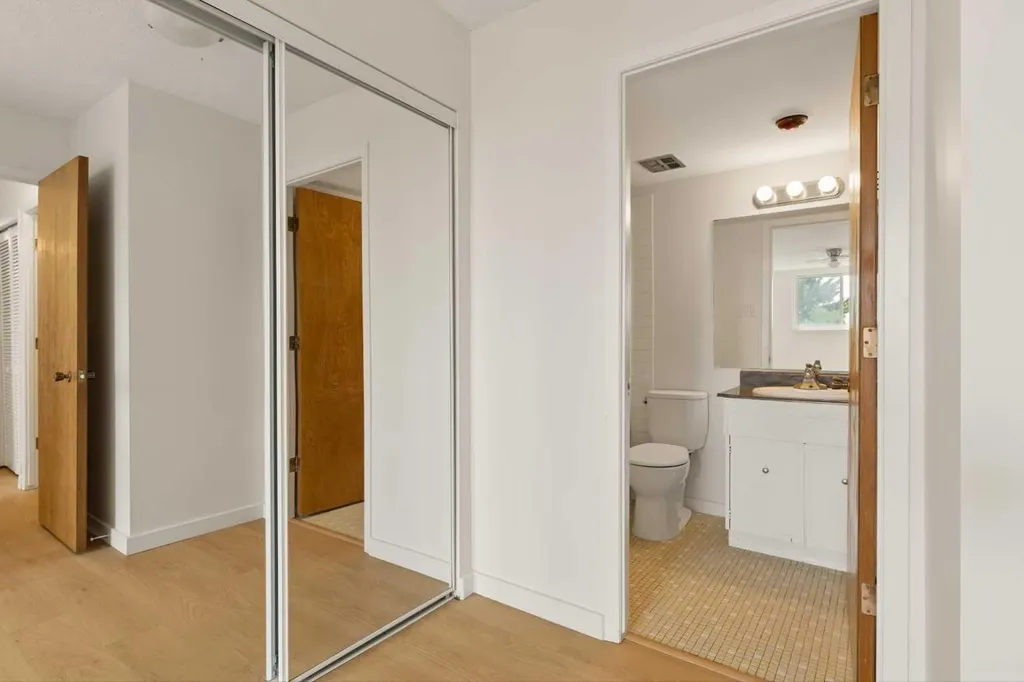 1620 8 Avenue NW Calgary AB T2N 1C4