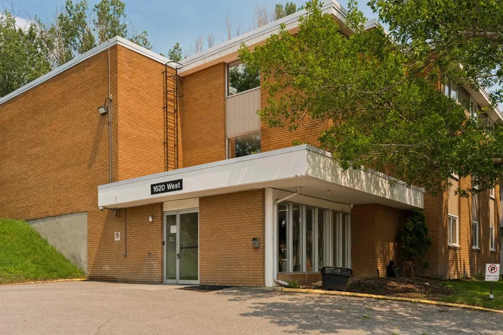 1620 8 Avenue NW Calgary AB T2N 1C4