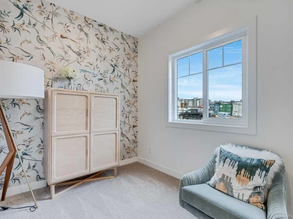 200 Southridge Drive Okotoks AB T1S 5P9