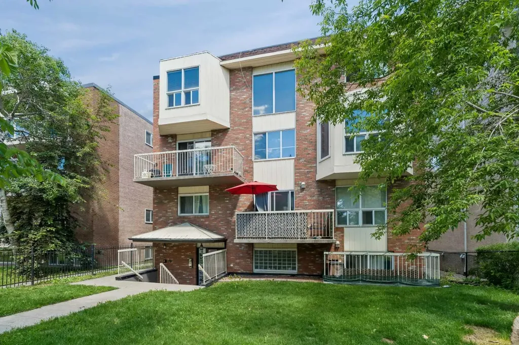 1824 11 Avenue SW Calgary AB T3C0N7