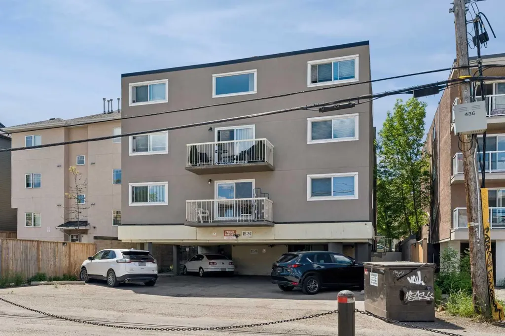 1824 11 Avenue SW Calgary AB T3C0N7