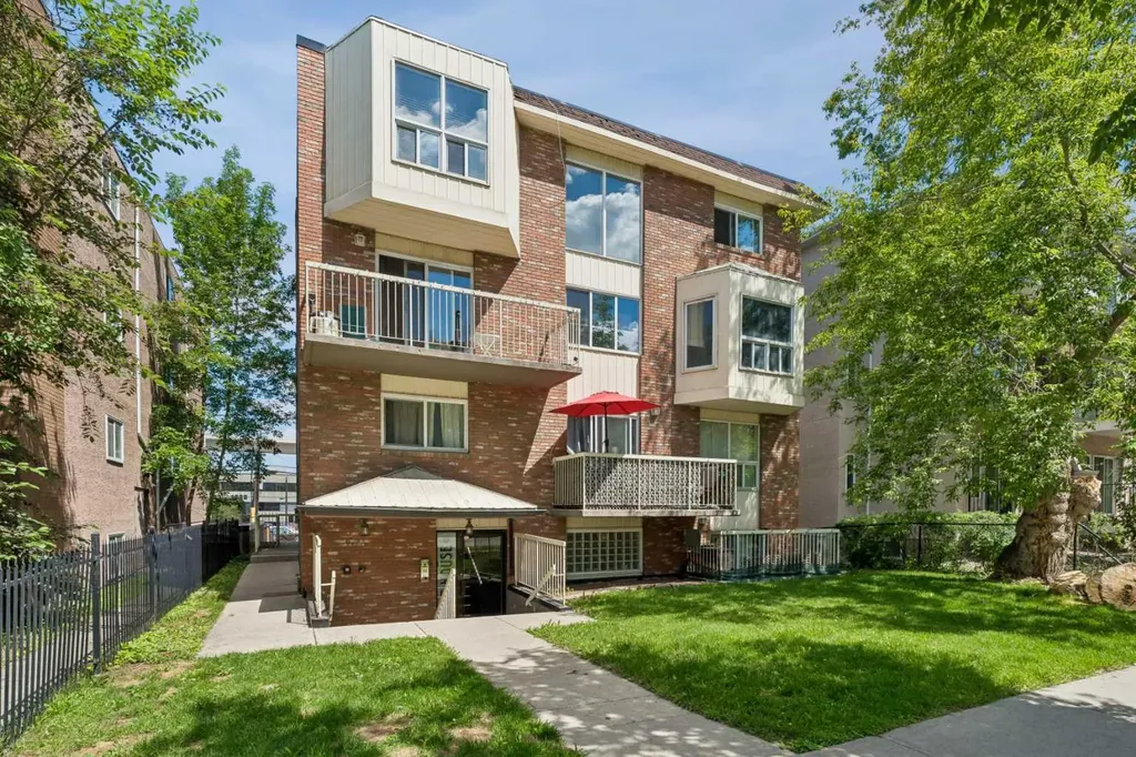 1824 11 Avenue SW Calgary AB T3C0N7