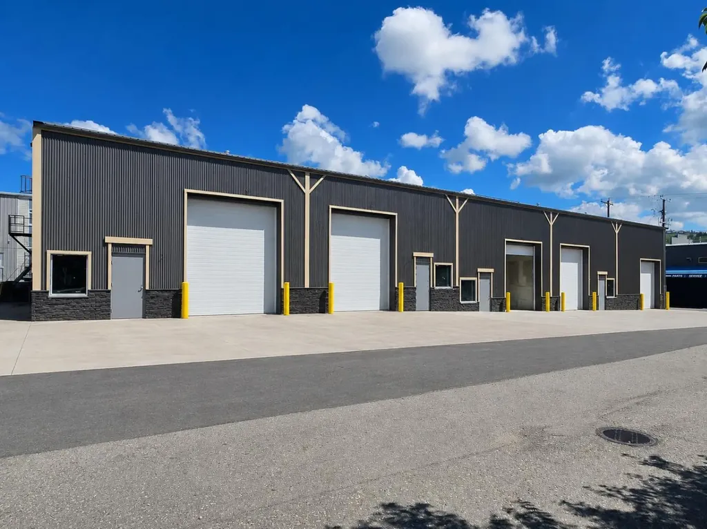 14 Griffin Industrial Point Cochrane AB T4C0A2
