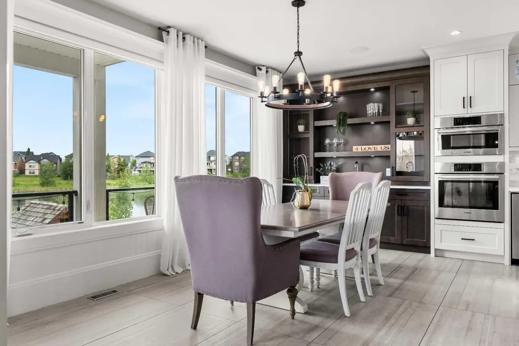 148 Kinniburgh Loop Chestermere AB T1X 0V1