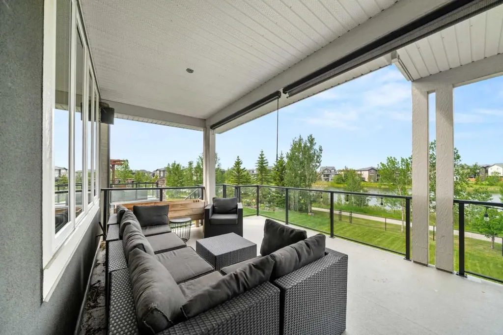 148 Kinniburgh Loop Chestermere AB T1X 0V1