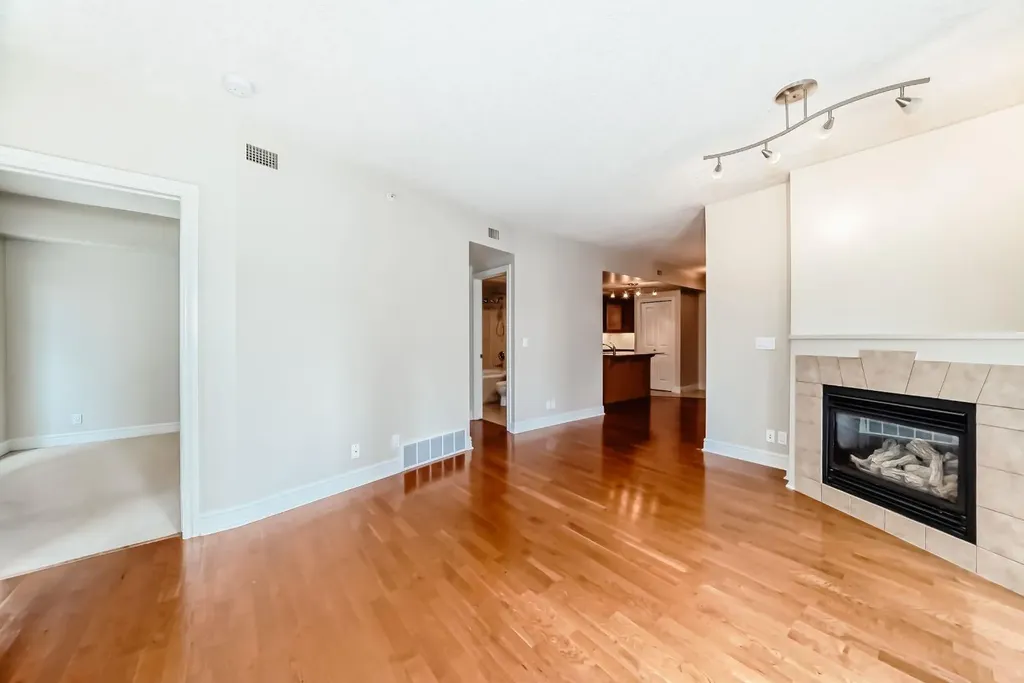 920 5 Avenue SW Calgary AB T2P 5P6