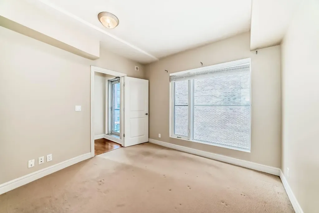 920 5 Avenue SW Calgary AB T2P 5P6