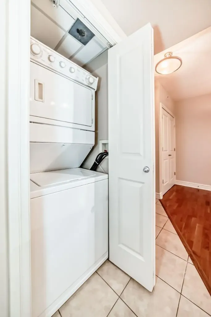 920 5 Avenue SW Calgary AB T2P 5P6