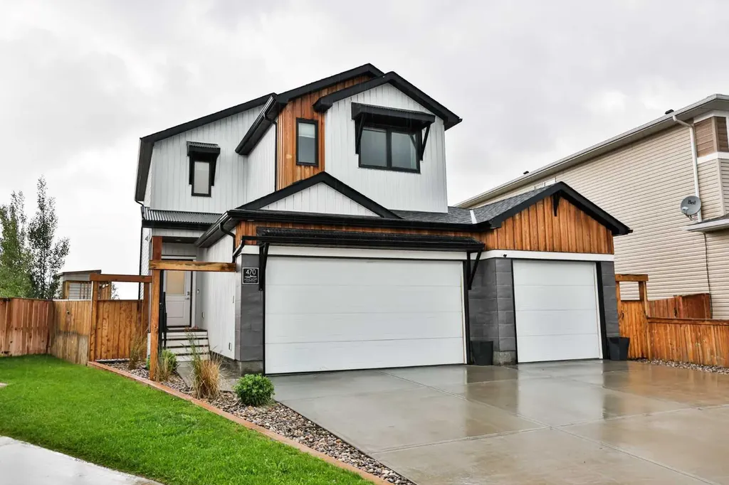 470 Bluebell Lane W Lethbridge AB T1J 5S4