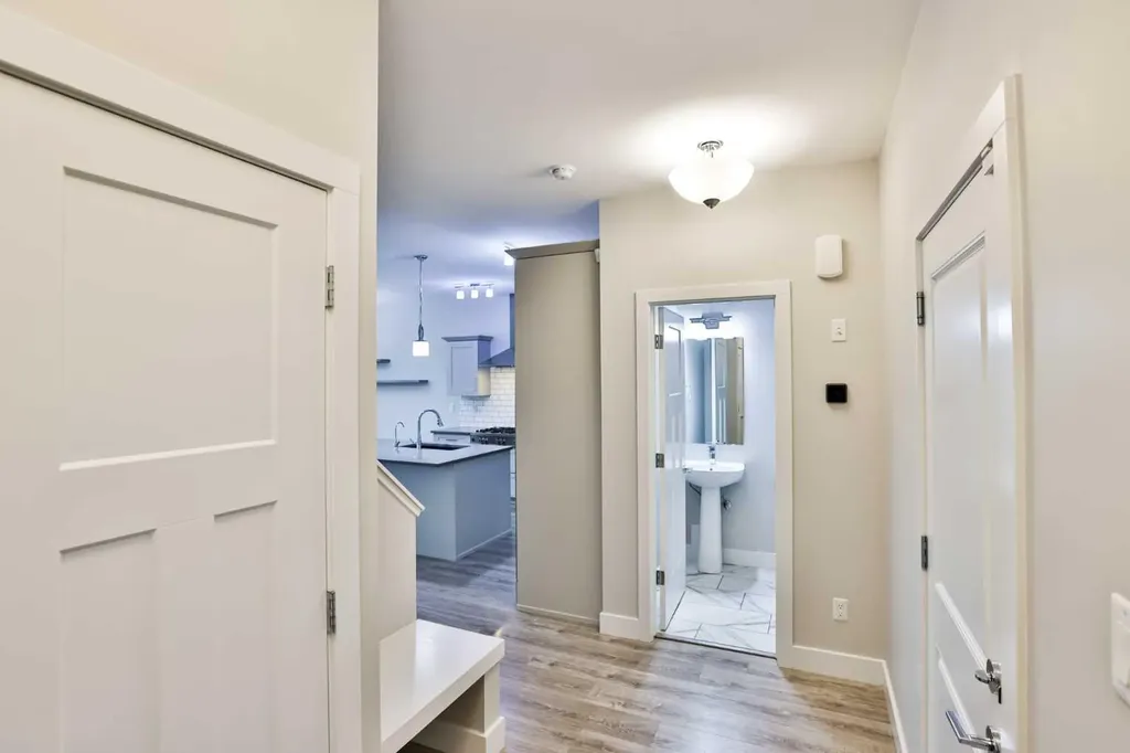 470 Bluebell Lane W Lethbridge AB T1J 5S4