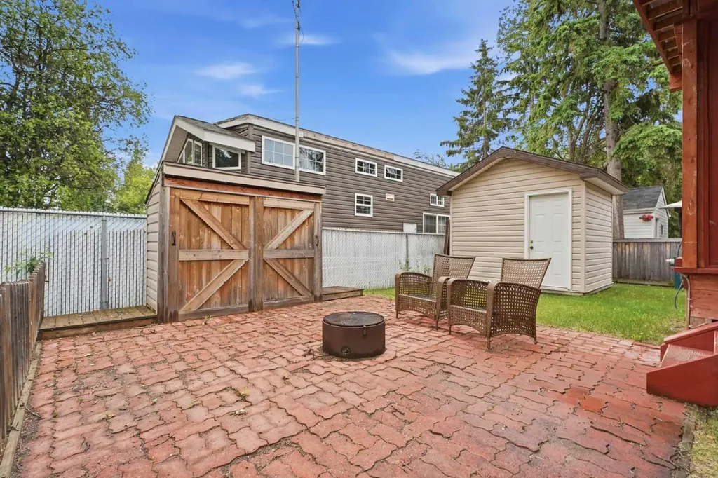 12026 422 Township Road Rural Ponoka County AB T0C 2J0