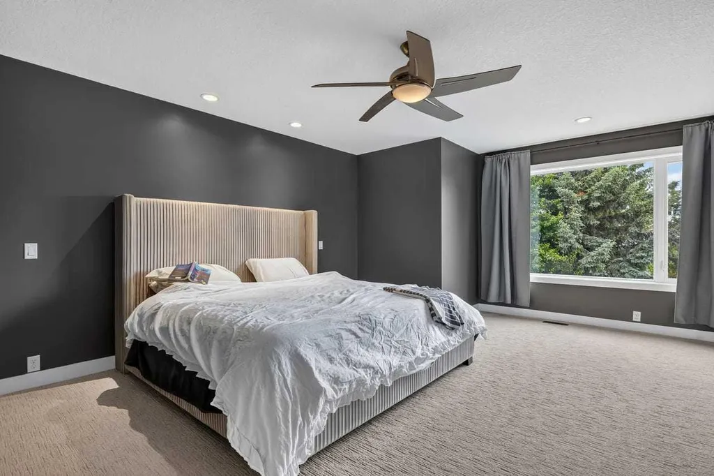 115 Sunvista Court SE Calgary AB T2X 3G6
