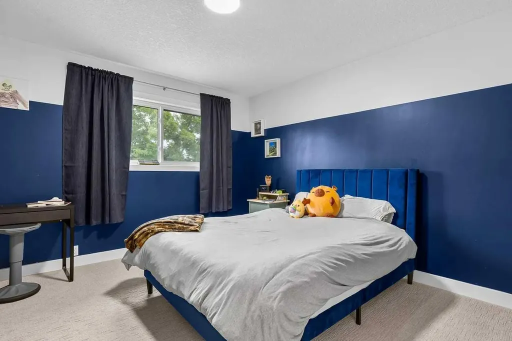 115 Sunvista Court SE Calgary AB T2X 3G6