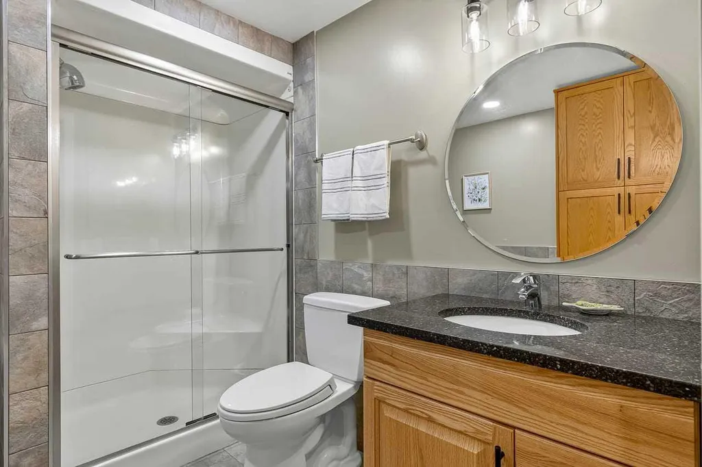115 Sunvista Court SE Calgary AB T2X 3G6