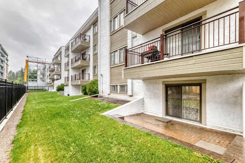 723 57 Avenue SW Calgary AB T2V 4Z3