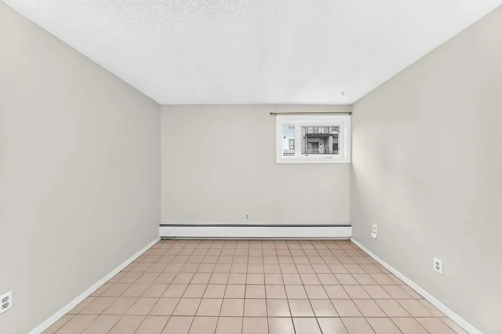 723 57 Avenue SW Calgary AB T2V 4Z3