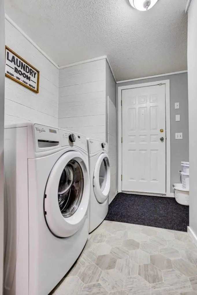 369 Cree Road Fort Mcmurray AB T9K 1Y4