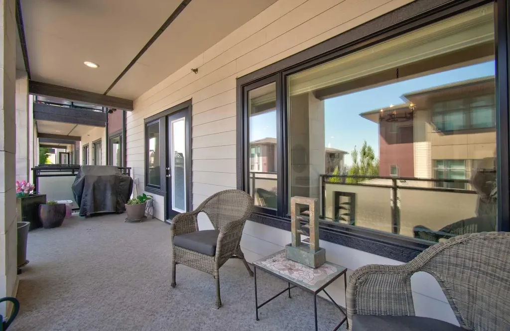 12 Mahogany Path SE Calgary AB T3M 3A4