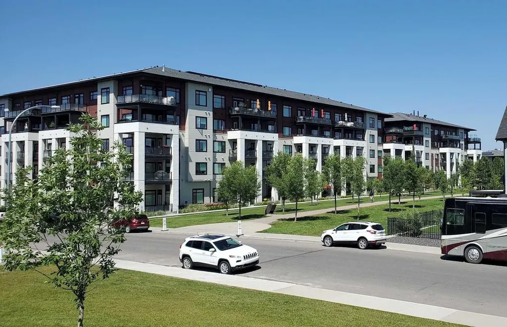 12 Mahogany Path SE Calgary AB T3M 3A4