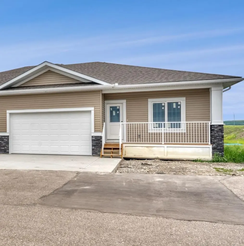 164 Ridgestone Lane Diamond Valley AB T0L0H0
