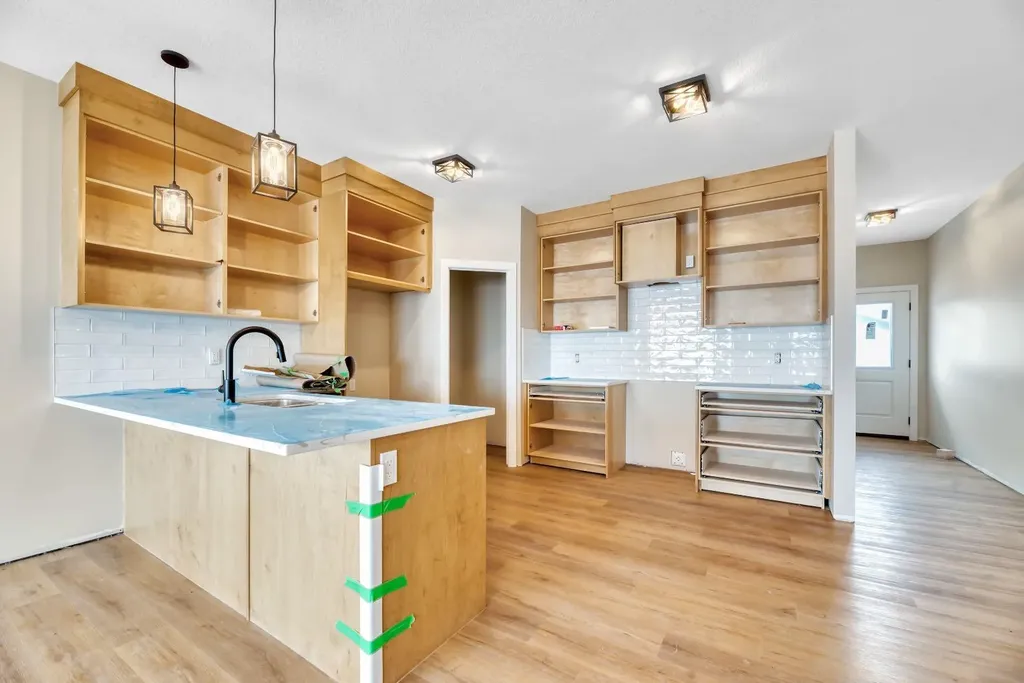 164 Ridgestone Lane Diamond Valley AB T0L0H0