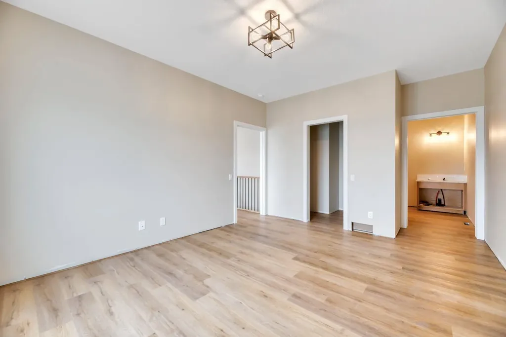 164 Ridgestone Lane Diamond Valley AB T0L0H0