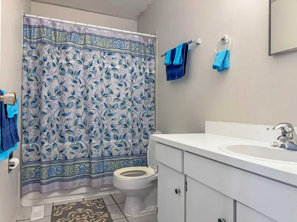 57 97 Avenue Grande Cache AB t0e0y0