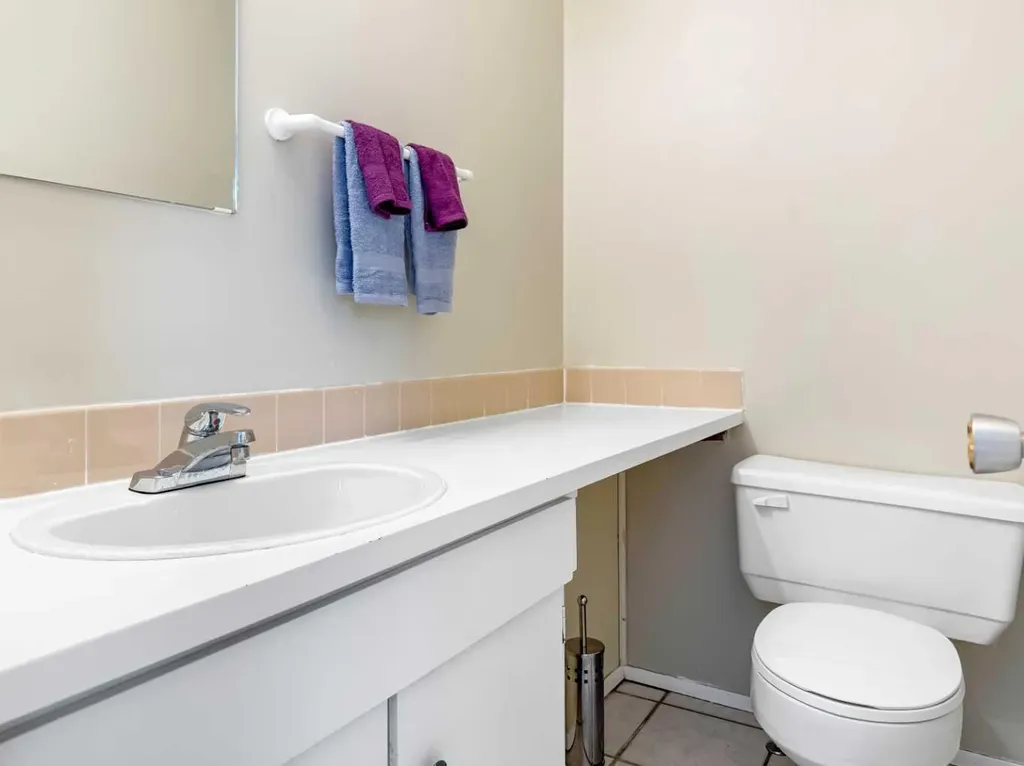 57 97 Avenue Grande Cache AB t0e0y0