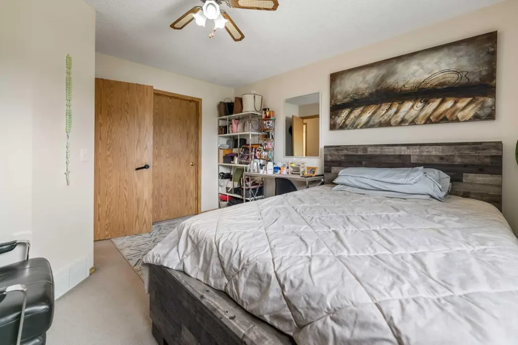 4 Millview Green SW Calgary AB T2Y 3W1