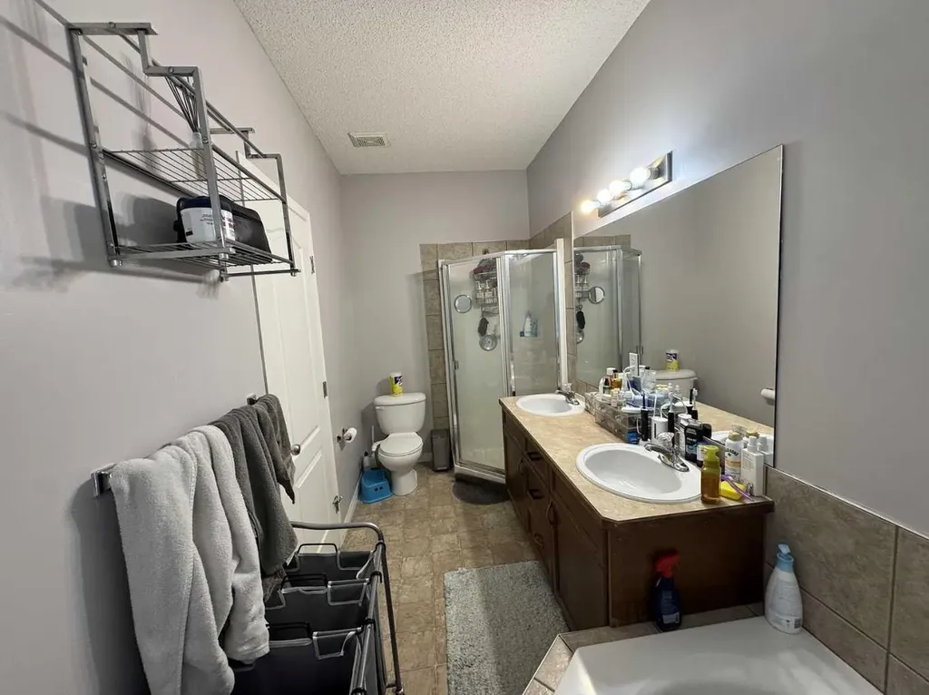 234 Royal Birch Bay NW Calgary AB T3G5X6