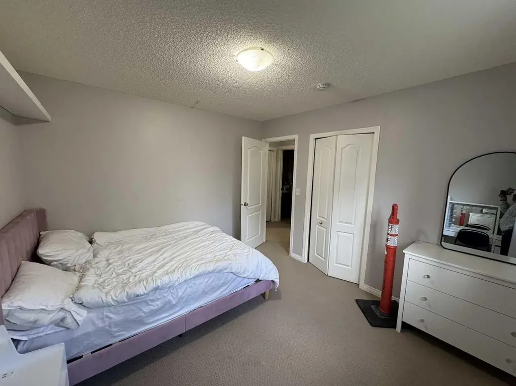 234 Royal Birch Bay NW Calgary AB T3G5X6