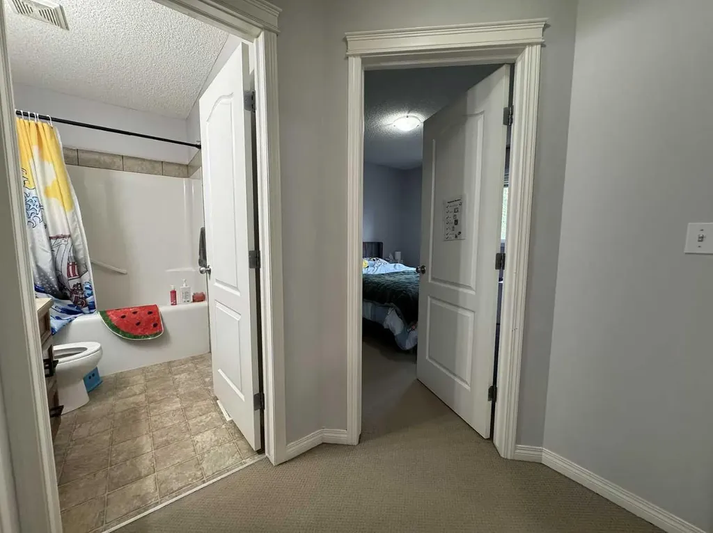234 Royal Birch Bay NW Calgary AB T3G5X6