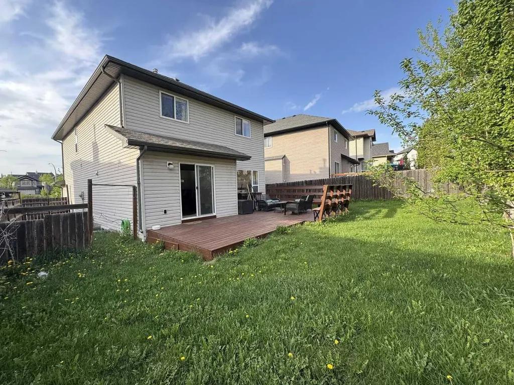 234 Royal Birch Bay NW Calgary AB T3G5X6