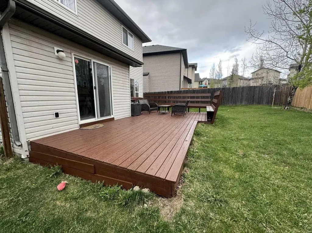 234 Royal Birch Bay NW Calgary AB T3G5X6