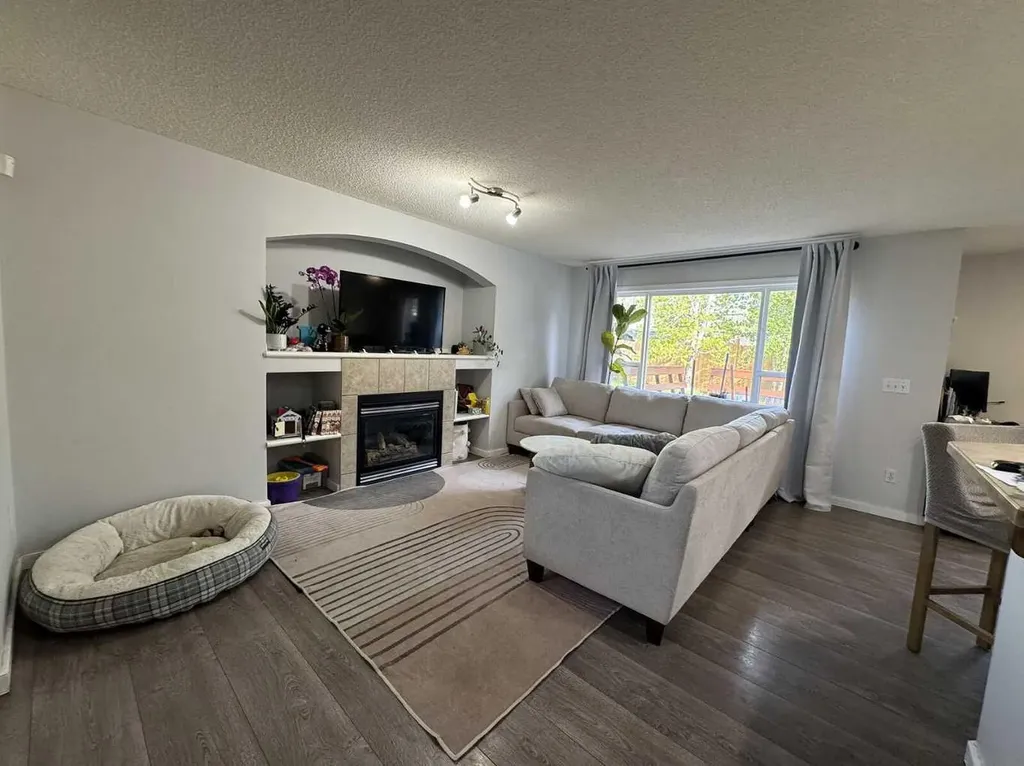 234 Royal Birch Bay NW Calgary AB T3G5X6