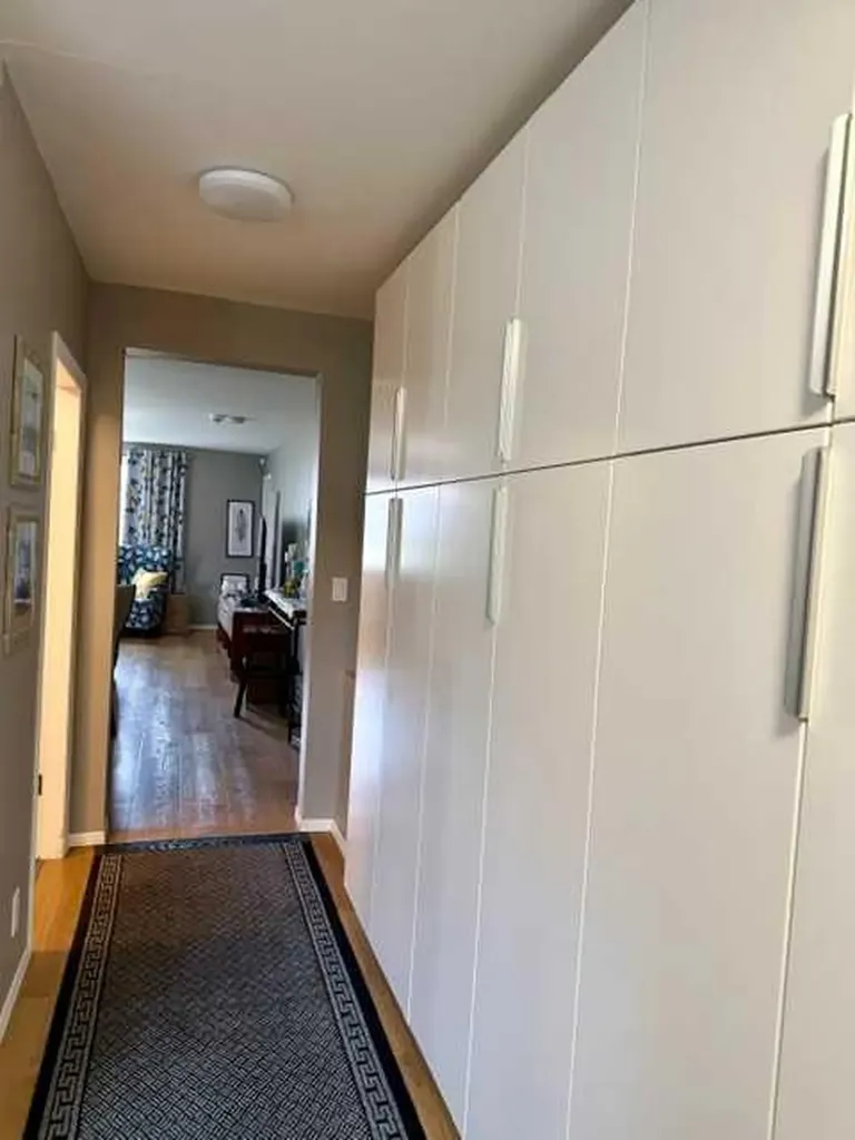 148 4 Street Drumheller AB T0J 0Y0