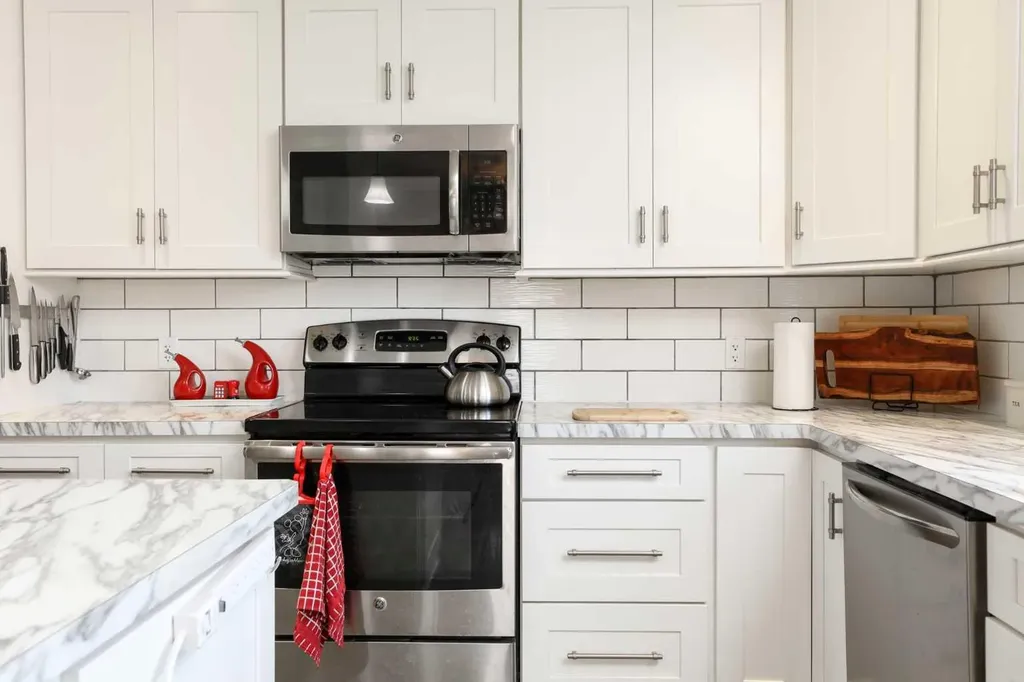 408 11b Street Nobleford AB T0L1S0