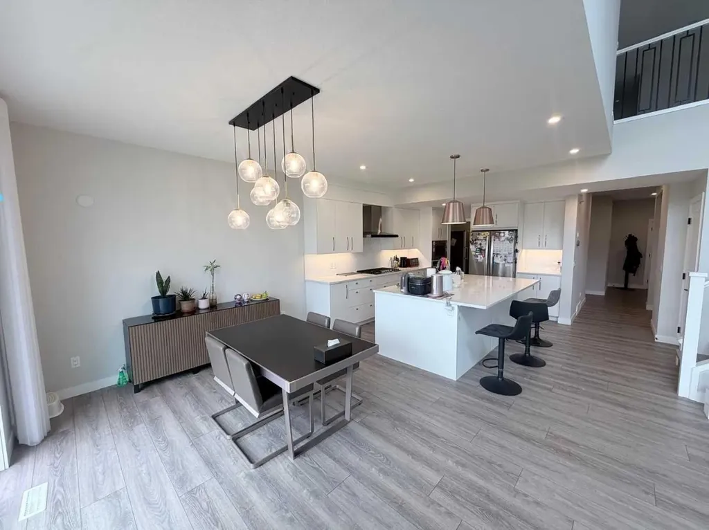 300 Carringvue Place NW Calgary AB T3P2A5