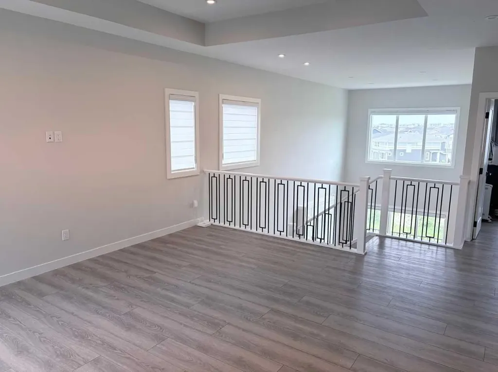 300 Carringvue Place NW Calgary AB T3P2A5