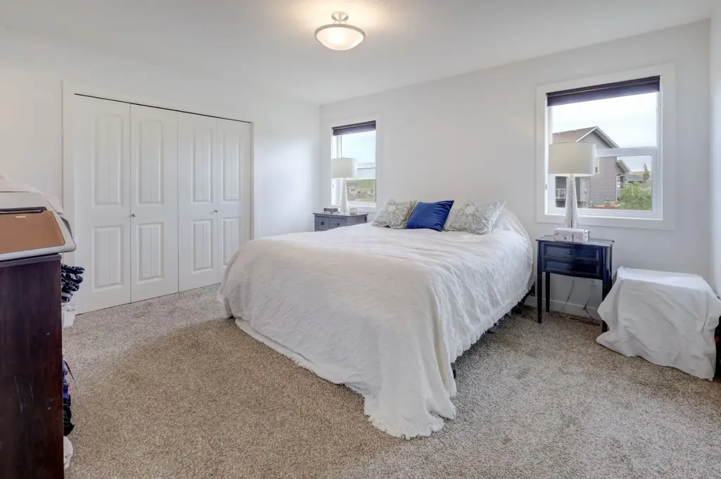 83 Valarosa Drive Didsbury AB T0H 0W0