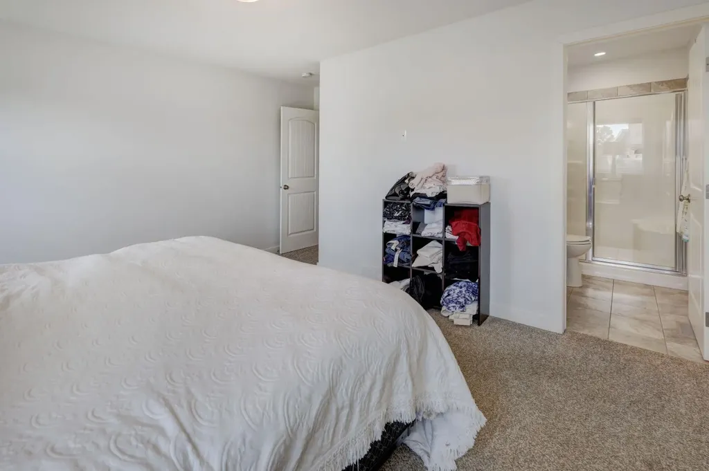 83 Valarosa Drive Didsbury AB T0H 0W0