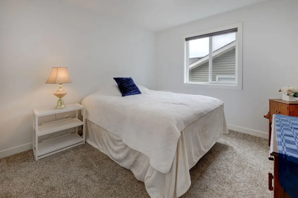 83 Valarosa Drive Didsbury AB T0H 0W0