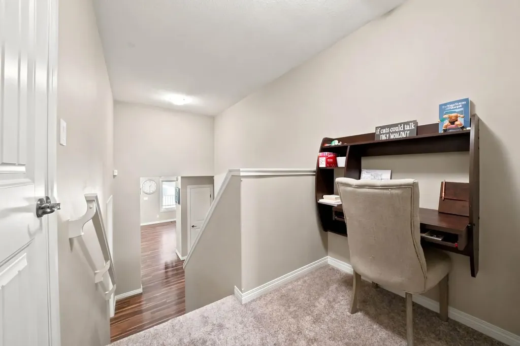 262 Viscount Drive Red Deer AB T4R 0M7