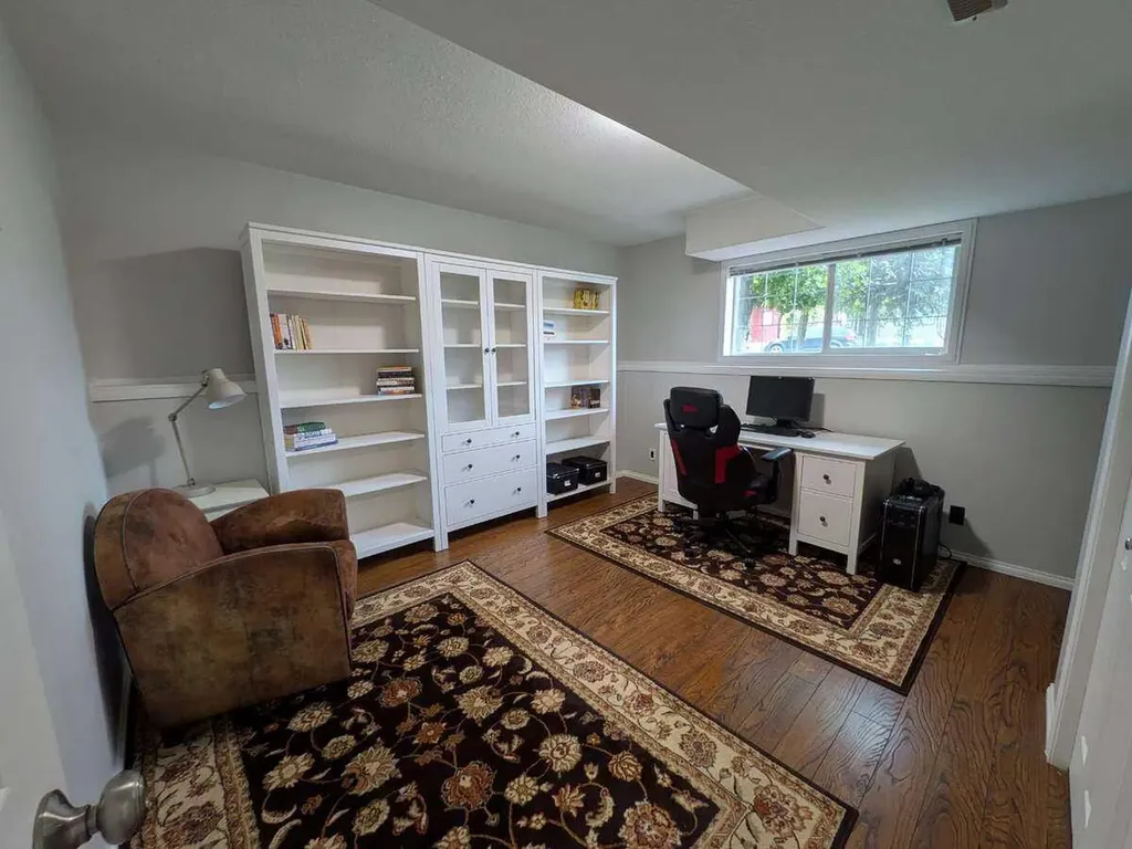 292 Lancaster Drive Red Deer AB T4R 3R7