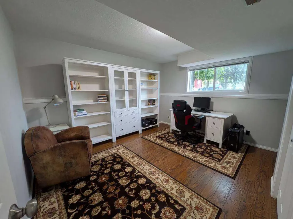 292 Lancaster Drive Red Deer AB T4R 3R7