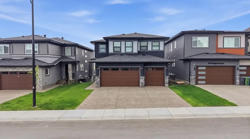 82 Waterford Crescent Chestermere AB T1X 2V1