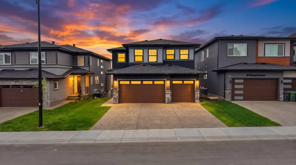 82 Waterford Crescent Chestermere AB T1X 2V1