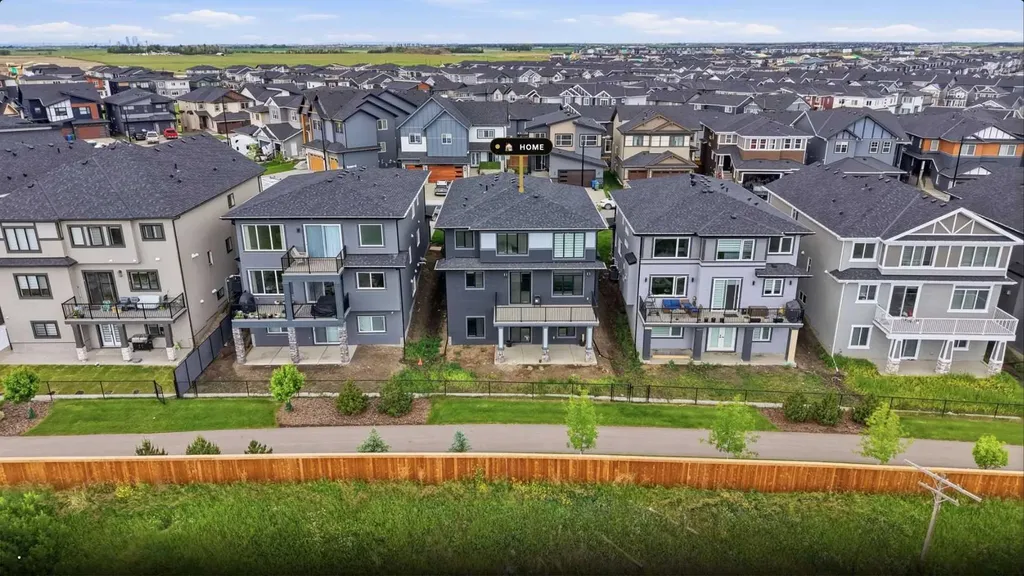 82 Waterford Crescent Chestermere AB T1X 2V1