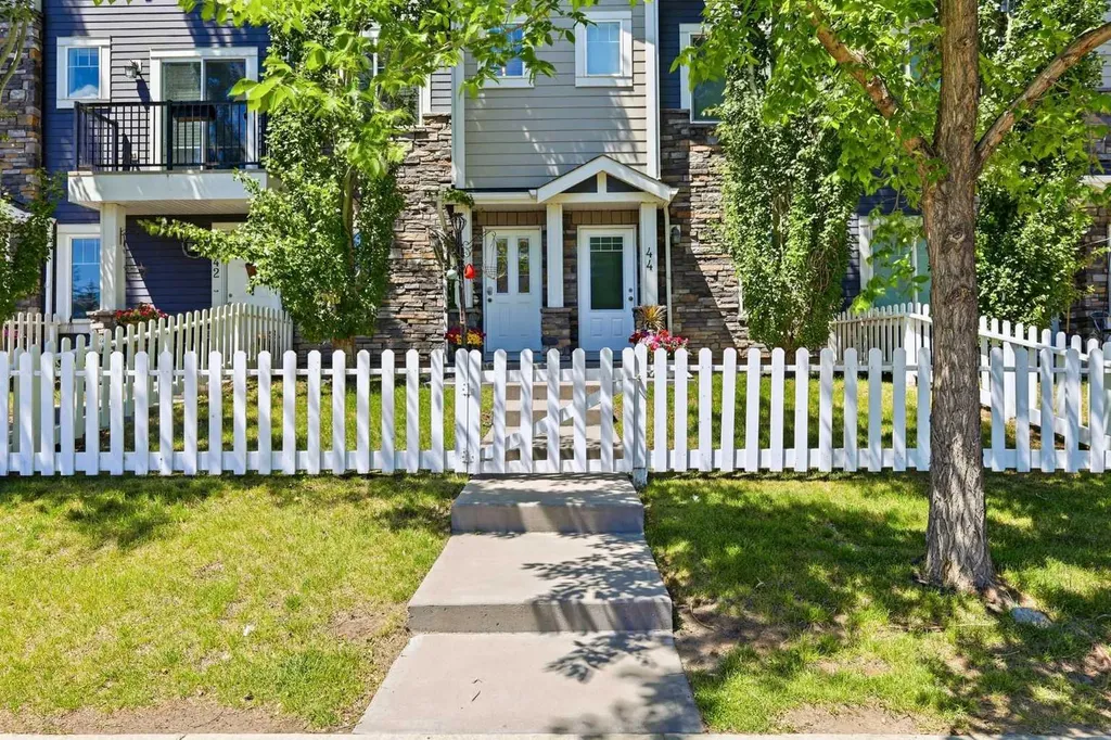 300 Marina Drive Chestermere AB T1X 0P6